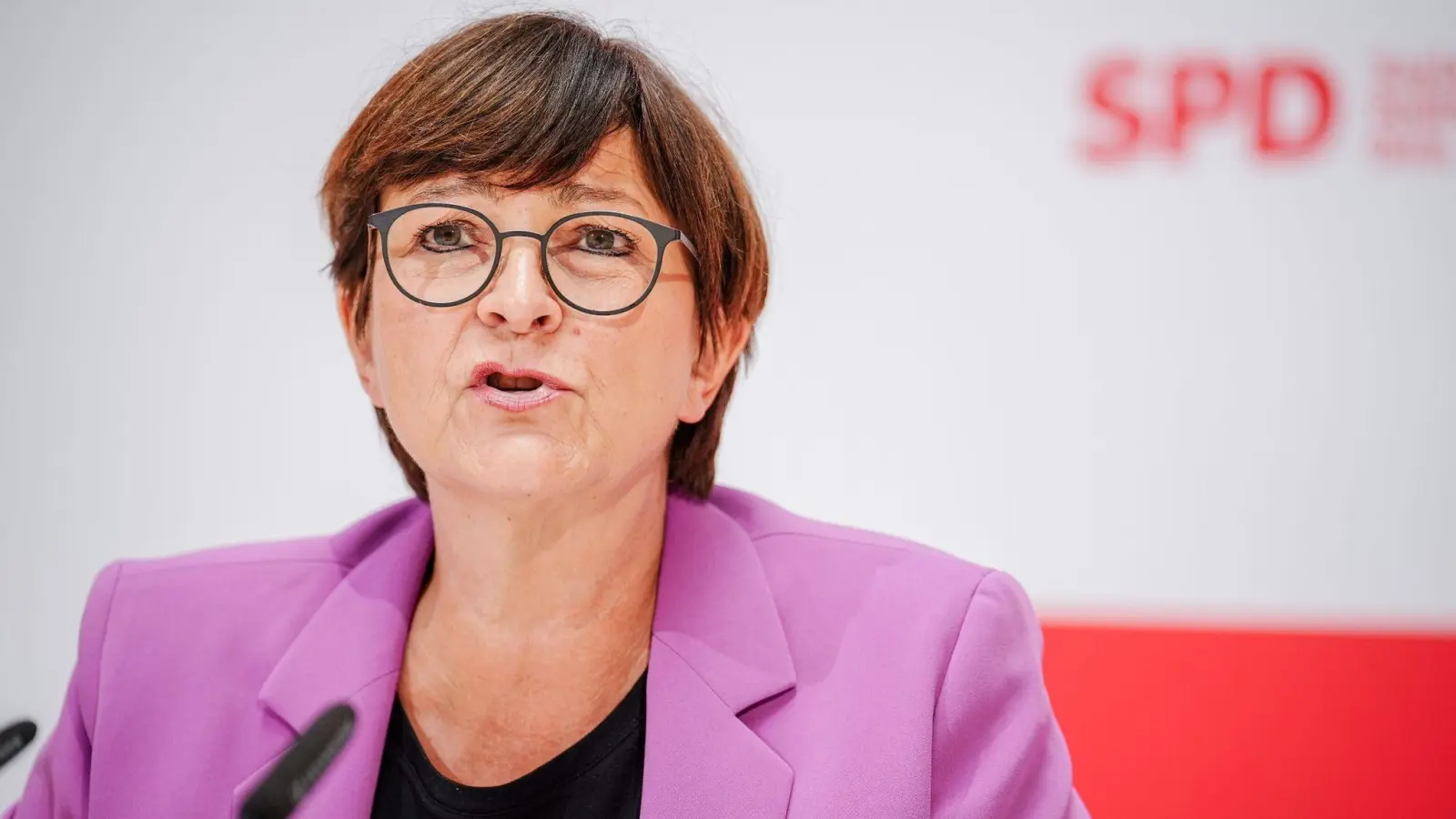 SPD-Bundesvorsitzende Saskia Esken in Kiel. (Foto: Kay Nietfeld/dpa)