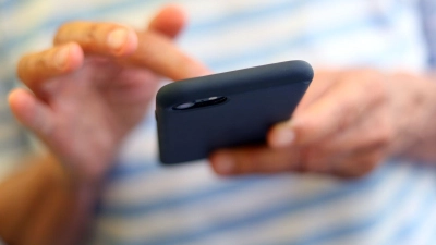 Zugriffsrechte und Co.: Wer sich die ePA-App eingerichtet hat, tut gut darin, einmal die gewünschten Einstellungen aufzusetzen. (Foto: Karl-Josef Hildenbrand/dpa/dpa-tmn)