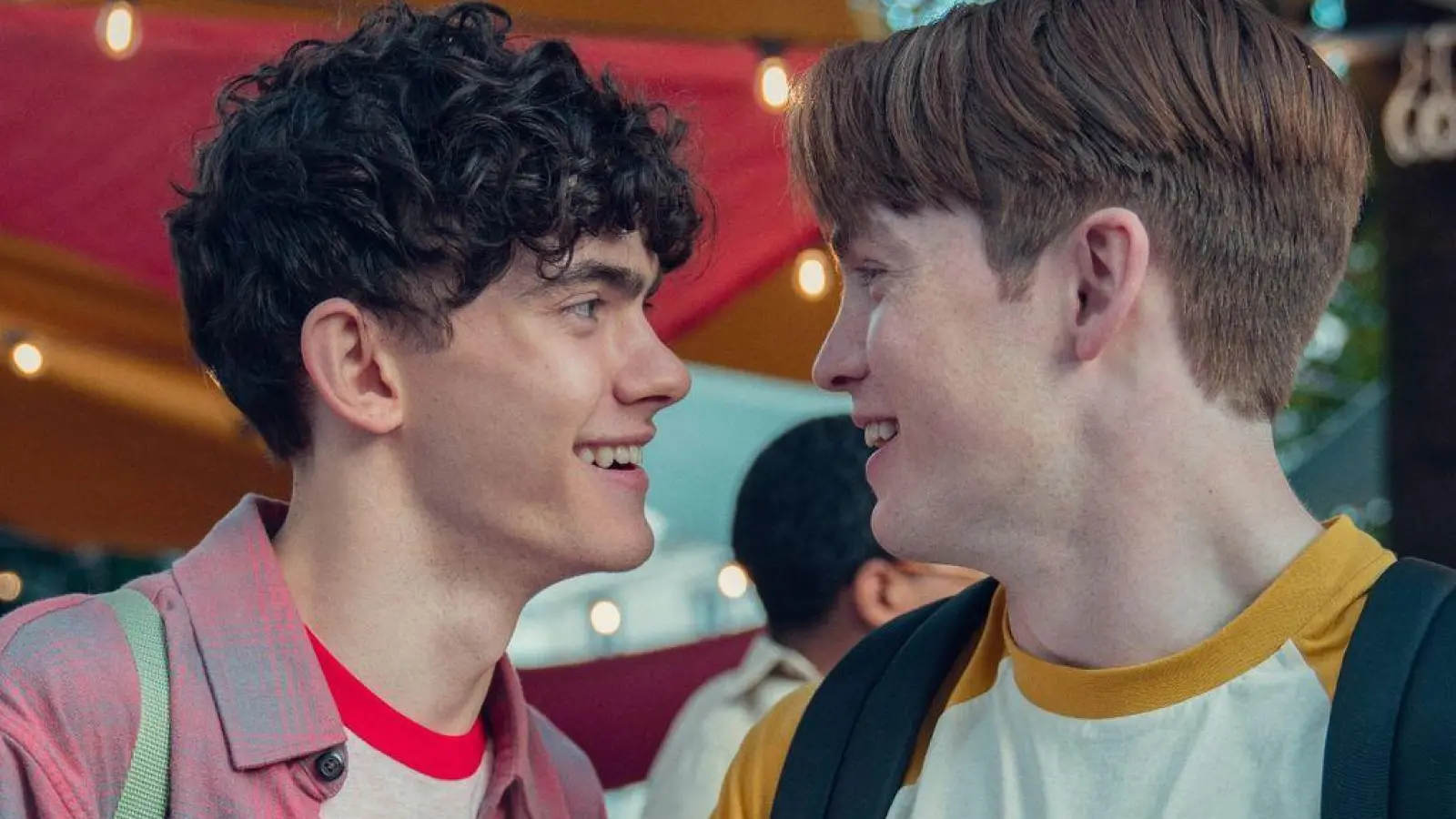 Die warmherzige britische Coming-of-Age-Serie um eine queere Teenager-Clique und deren Gefühle und Probleme lief im April 2022 an. (Foto: Teddy Cavendish/Netflix/dpa)
