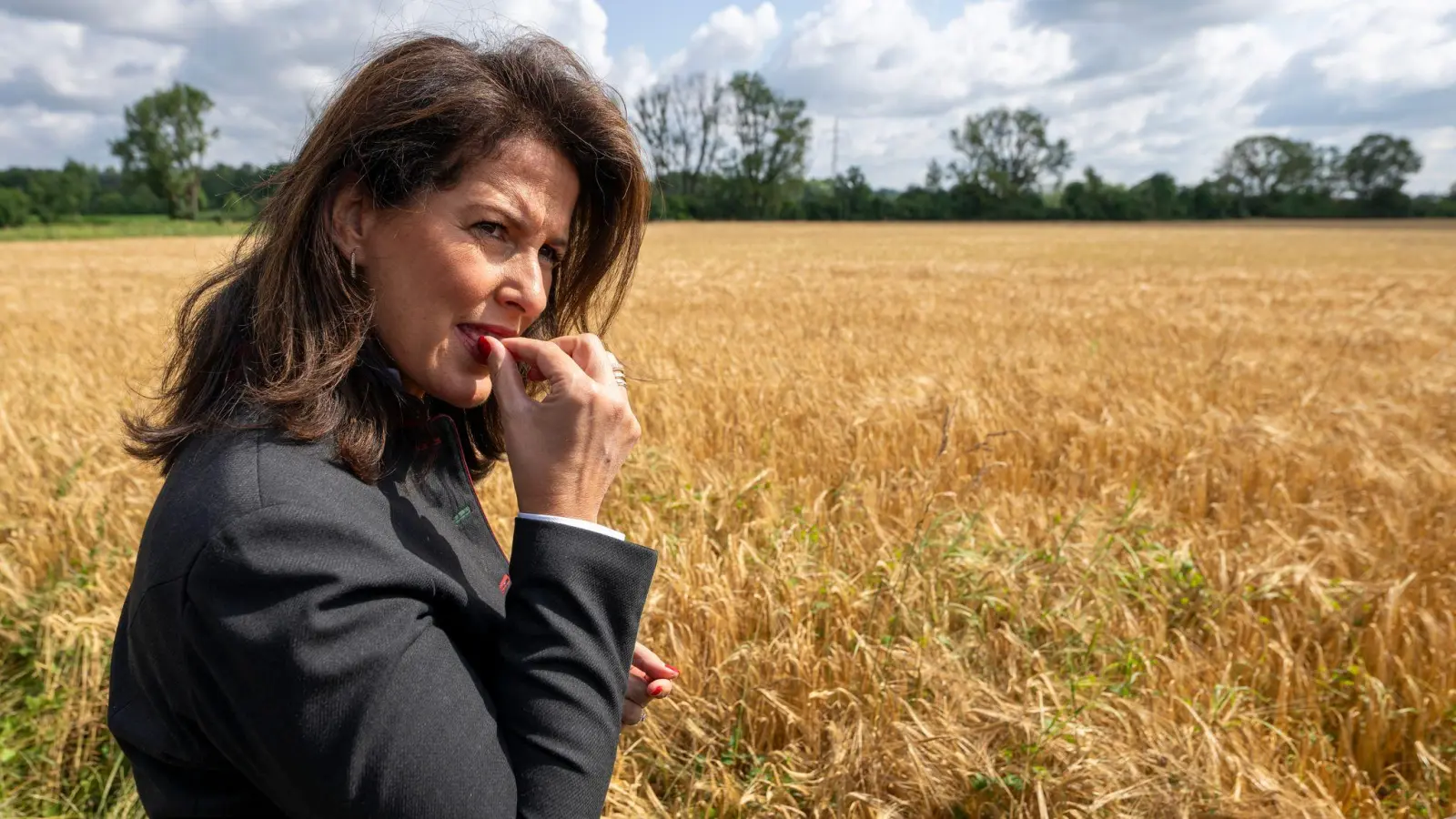 Bayerns Agrarministerin will keine weiteren Verschärfungen der EU-Regeln für die bayerische Landwirtschaft (Archivbild).   (Foto: Peter Kneffel/dpa)