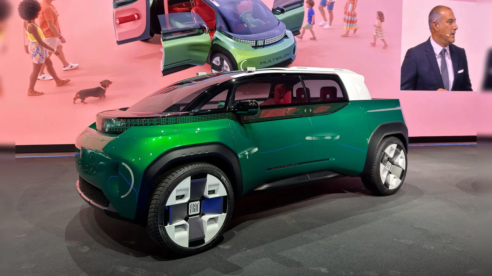 Multifunktional, wie der Name schon sagt: Der Fiat Multiplay kann vom Van zum Pick-up werden. (Foto: Thomas Geiger/dpa-tmn)