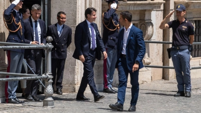 Giuseppe Conte, Vorsitzender der Movimento 5 Stelle, beim Verlassen des Amtssitz des italienischen Ministerpräsidenten Mario Draghi. (Foto: Mauro Scrobogna/LaPresse via ZUMA Press/dpa)