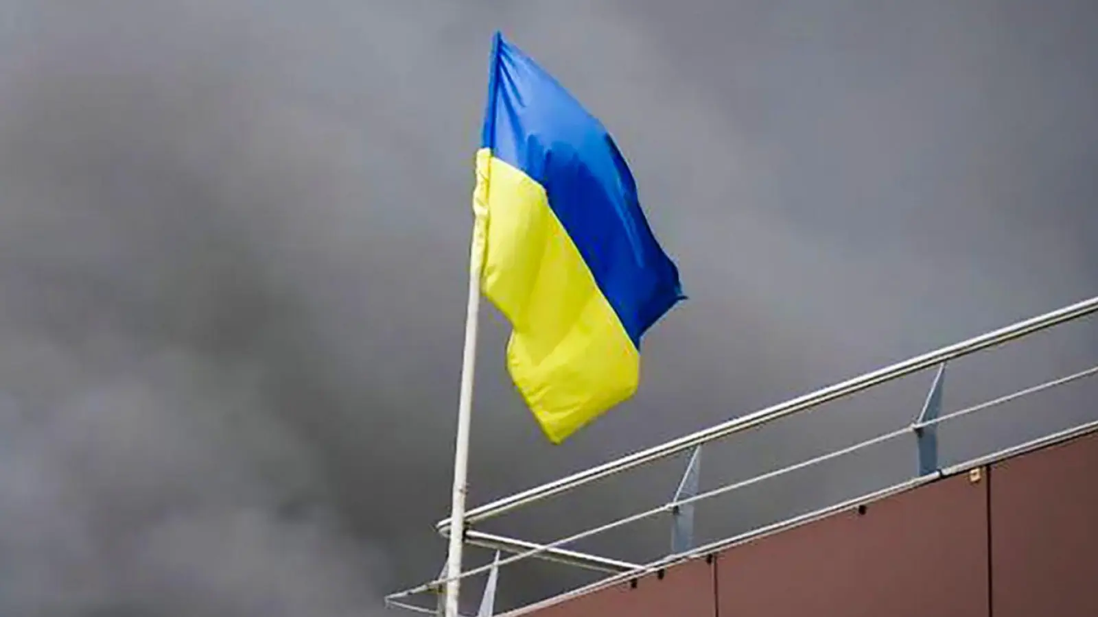 Russland greift immer wieder das Energiesystem der Ukraine an. (Archivbild) (Foto: Uncredited/Dnipro Regional Administration/AP/dpa)