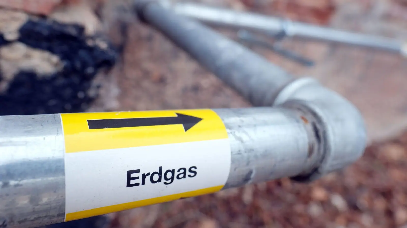 Eine Überversorgung mit Erdgas lässt die Gaspreise in Europa sinken. (Foto: Sebastian Willnow/dpa)