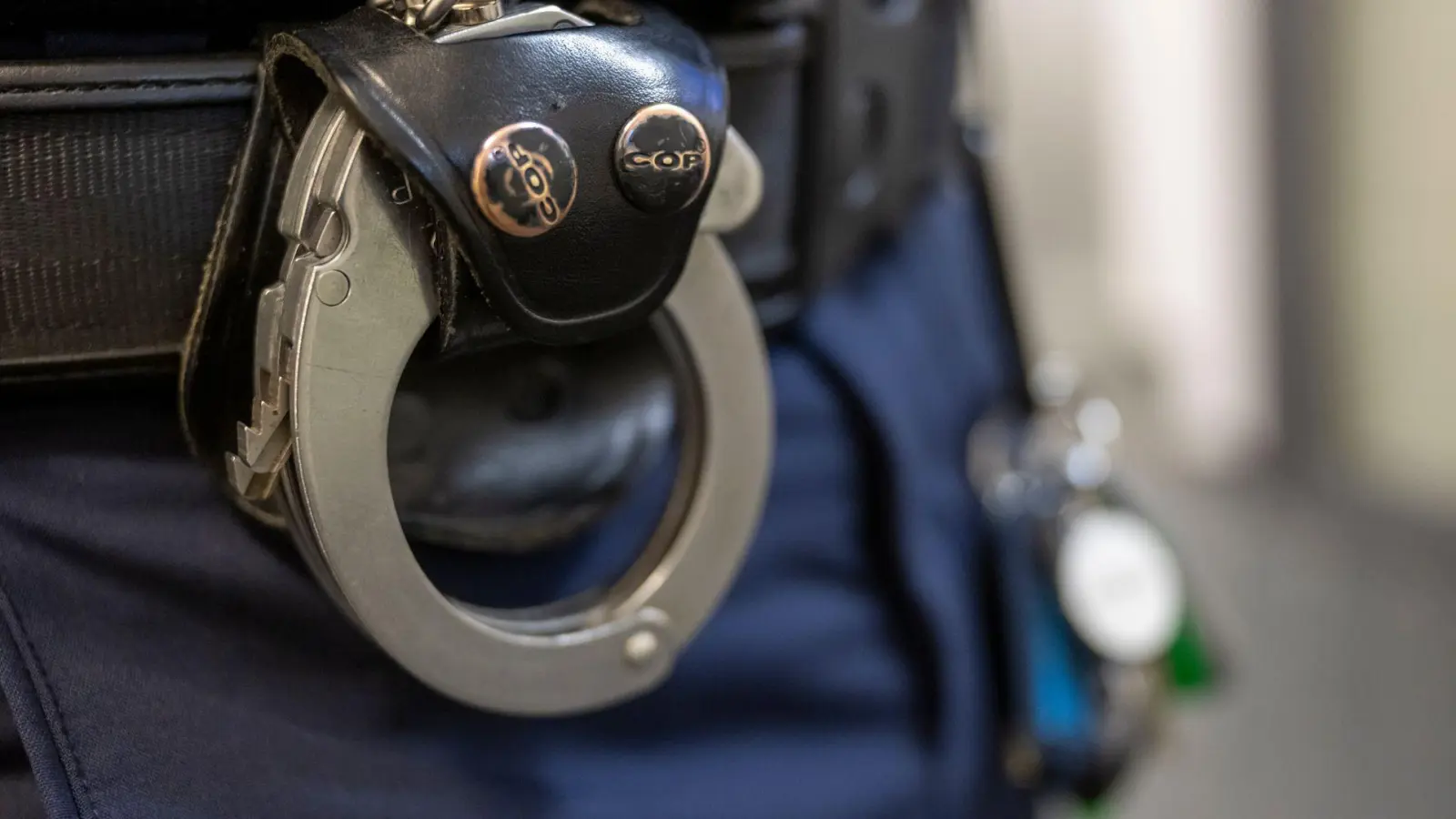 Der mutmaßliche Fahrraddieb wurde festgenommen. (Symbolbild) (Foto: Peter Kneffel/dpa)