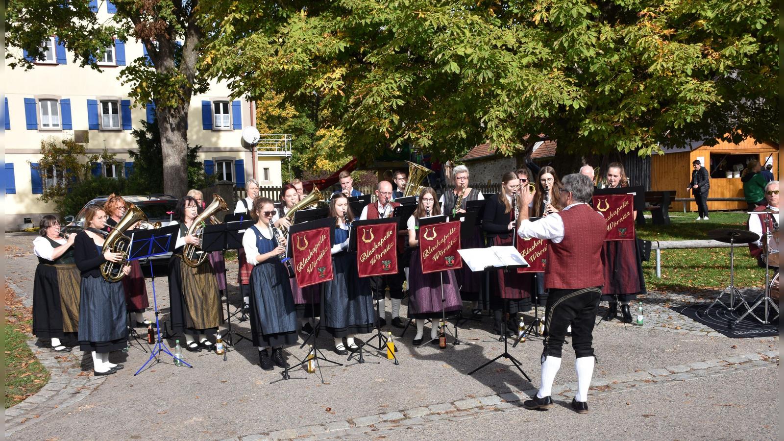 Traditionsreich und beliebt: Kloster Sulzer Kirchweih lädt zum Feiern ...