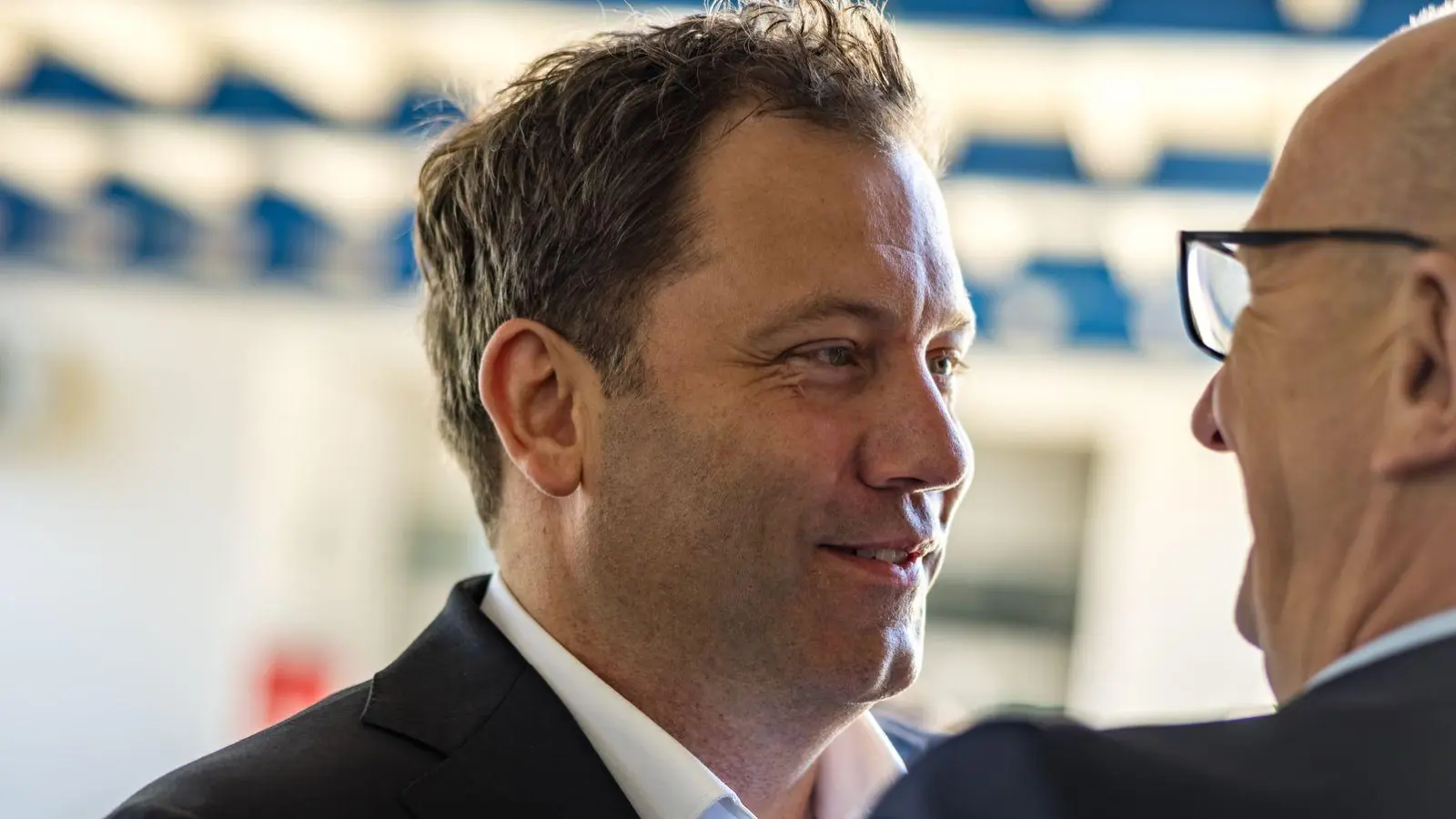 Der SPD-Vorsitzende Lars Klingbeil zeigt sich optimistisch für die Gespräche zur Kompensation der Länder zum Investitionspaket. (Foto: Frank Hammerschmidt/dpa)