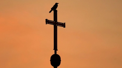 Der Fall einer Caritas-Mitarbeiterin beschäftigt das höchste europäische Gericht. (Archivbild) (Foto: Julian Stratenschulte/dpa)