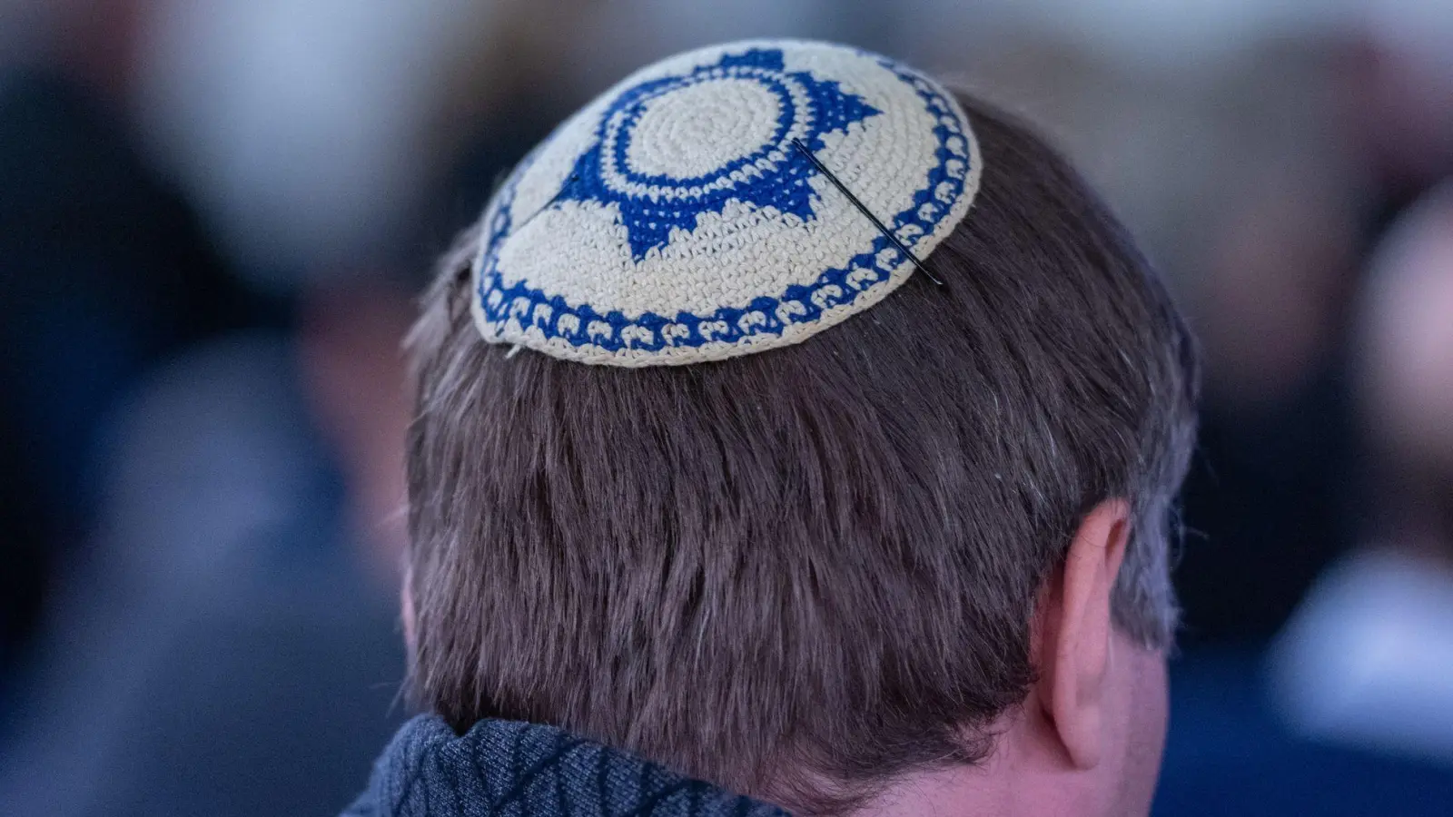 Ein Spion soll für den Iran Juden und jüdische Einrichtungen in Berlin ausgespäht haben. (Symbolbild) (Foto: Christophe Gateau/dpa)