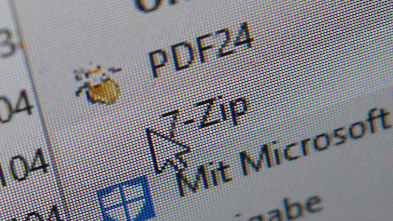 7-Zip lange nicht mehr aktualisiert? Dann wird es jetzt vielleicht höchste Zeit, um eine Sicherheitslücke zu schließen, die von Angreifern bereits ausgenutzt wird. (Foto: Zacharie Scheurer/dpa-tmn)