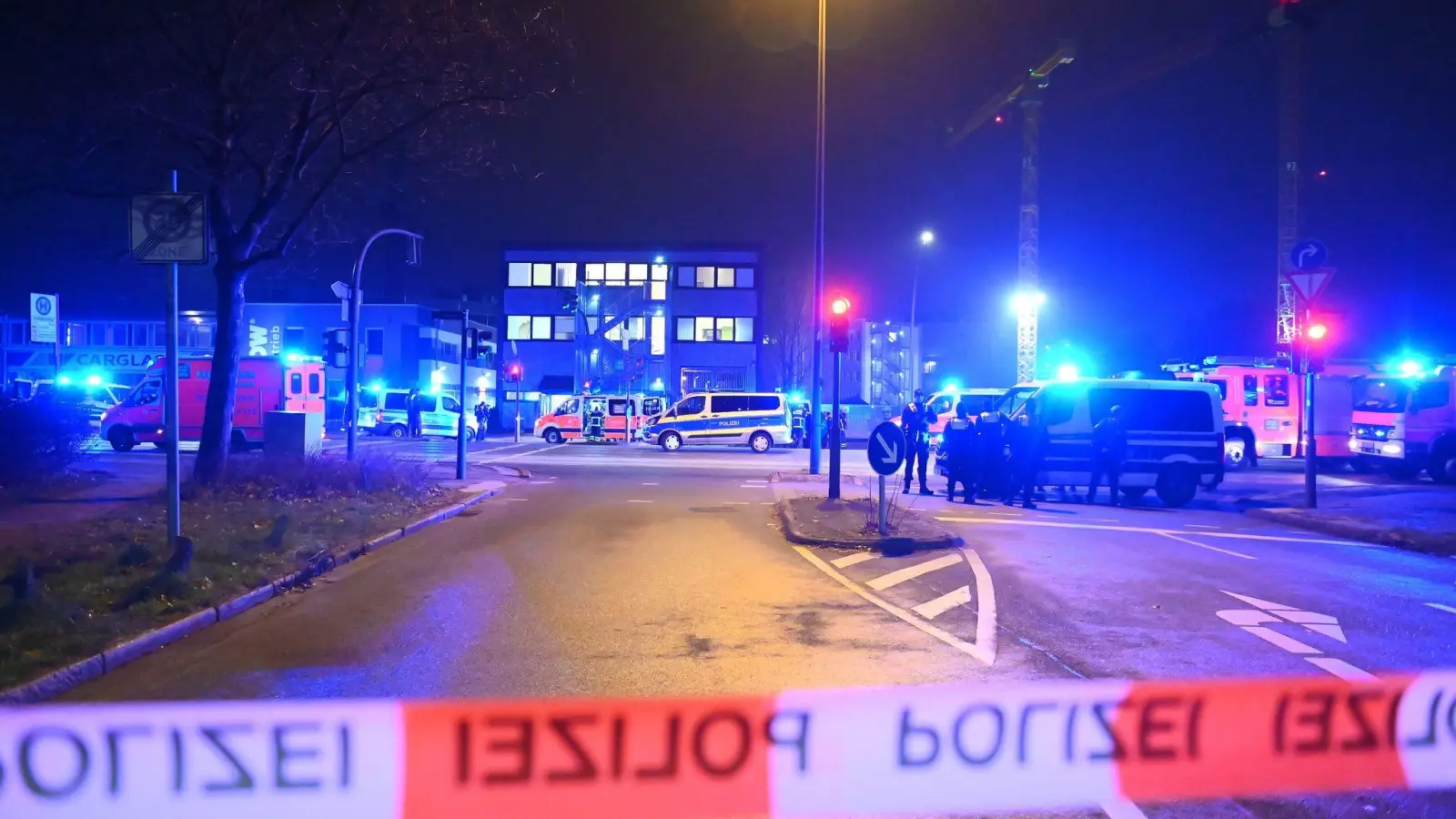 Philipp F. erschoss am 9. März sieben Menschen bei einer Versammlung der Zeugen Jehovas in Hamburg und tötete sich dann selbst. (Foto: Jonas Walzberg/dpa)