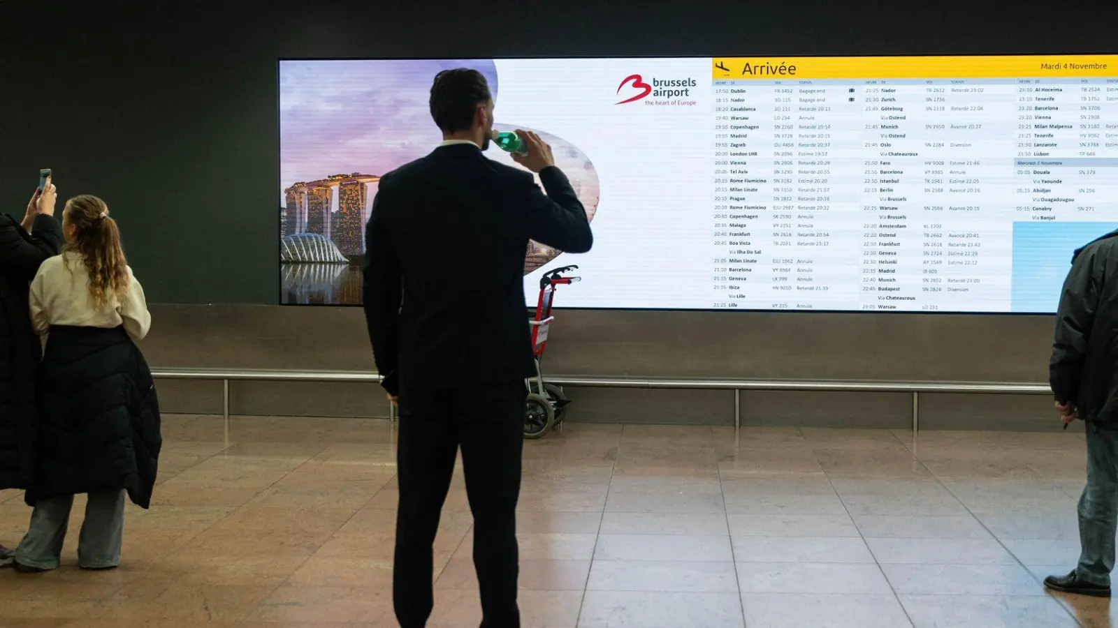 Der Flugverkehr wurde eingestellt.  (Foto: Emile Windal/Belga/dpa)