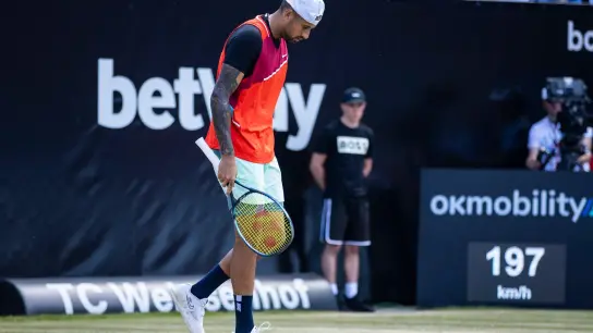 Tennisprofi Nick Kyrgios sieht sich rassistischen Anfeindungen ausgesetzt. (Foto: Tom Weller/dpa)