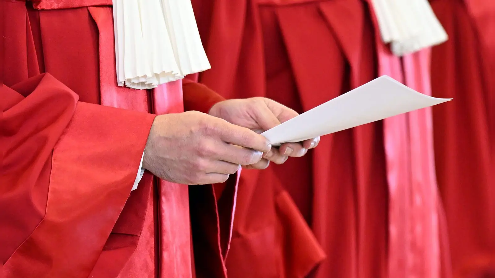 Drei Stellen sind am höchsten deutschen Gericht neu zu besetzen. (Foto: Uli Deck/dpa)