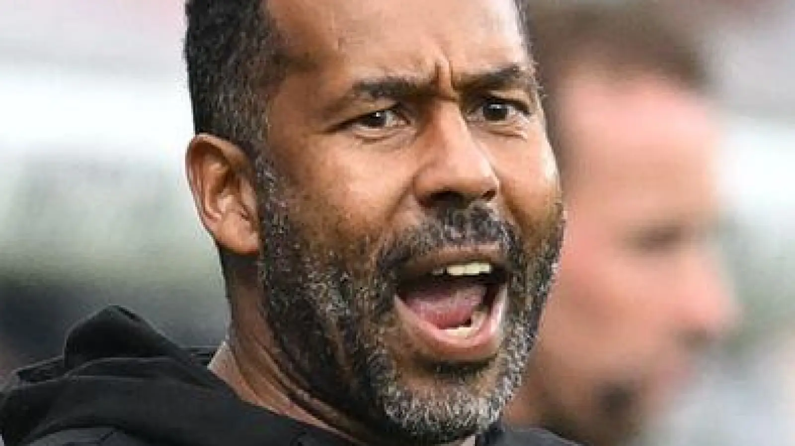 Werder-Coach Daniel Thioune konnte mit der Leistung seines Teams im Testspiel nicht zufrieden sein. (Archivbild) (Foto: Carmen Jaspersen/dpa)