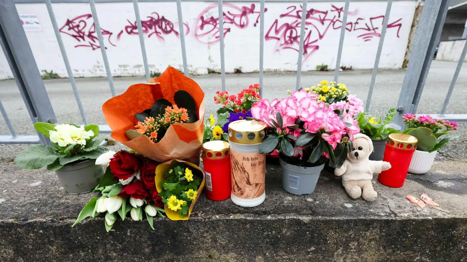 Ein Tatverdächtiger sitzt nun in Untersuchungshaft (Archivbild). (Foto: Frank Molter/dpa)
