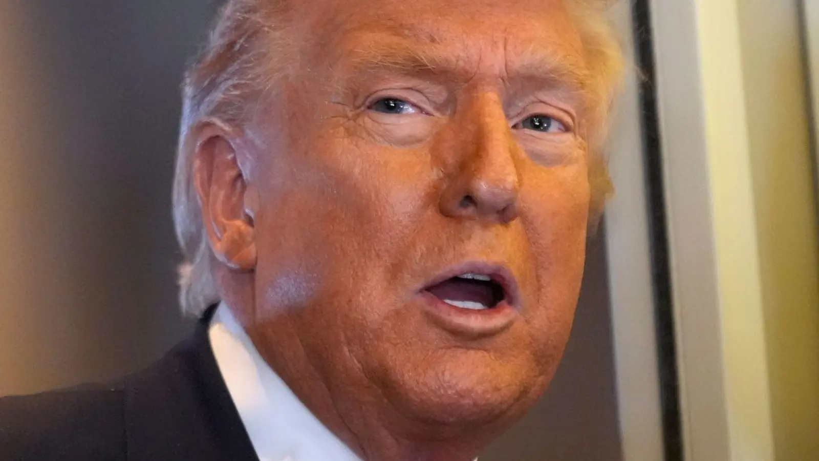 Trumps Zorn richtet sich wieder gegen Großbritannien. (Archivbild) (Foto: Mark Schiefelbein/AP/dpa)