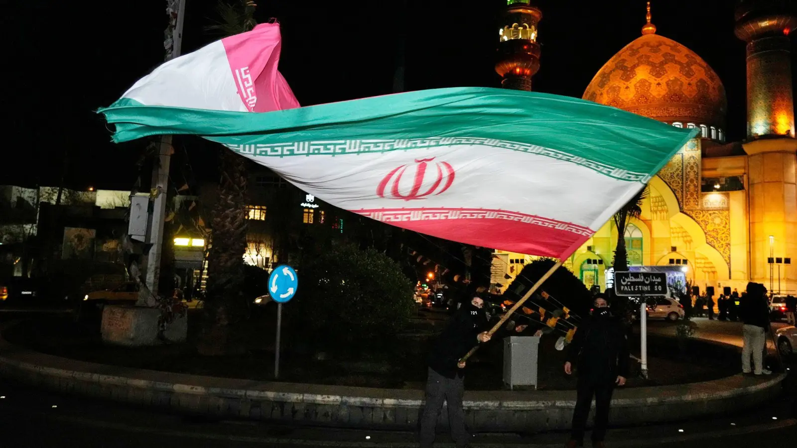 Der Autor Mehdi Mahmoudian wurde im Iran festgenommen. Er arbeitete bei dem Film „Ein einfacher Unfall“ mit, der für einen Oscar nominiert ist. (Symbolfoto) (Foto: Vahid Salemi/AP/dpa)