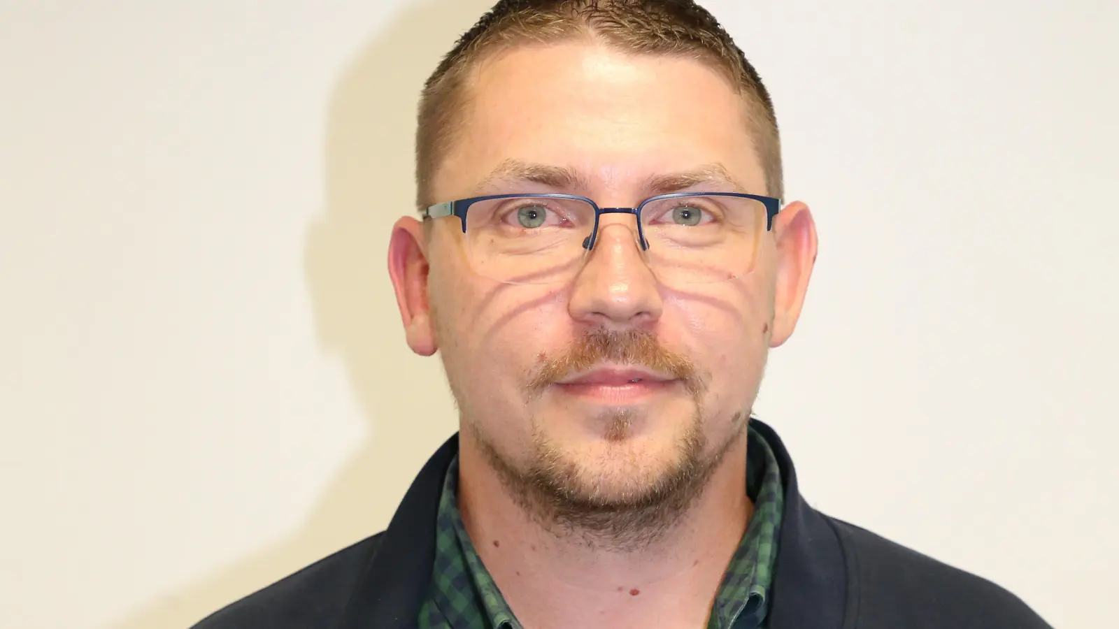 Steffen Wäger ist ab September neuer geschäftsleitender Beamter in Flachslanden. (Foto: Alexander Biernoth)