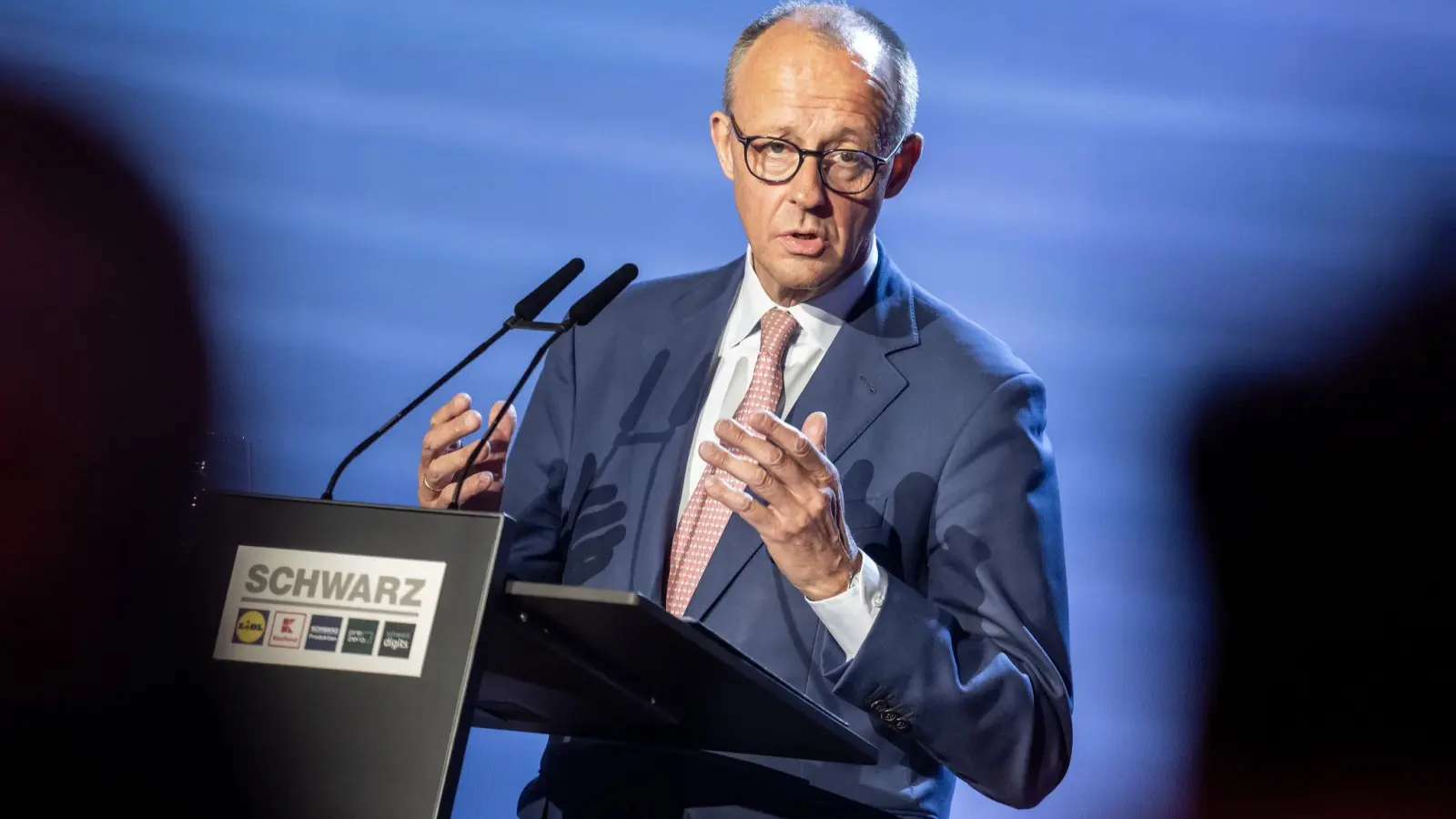 So klar hat sich Merz noch nie zur US-Innenpolitik geäußert. (Foto: Michael Kappeler/dpa)