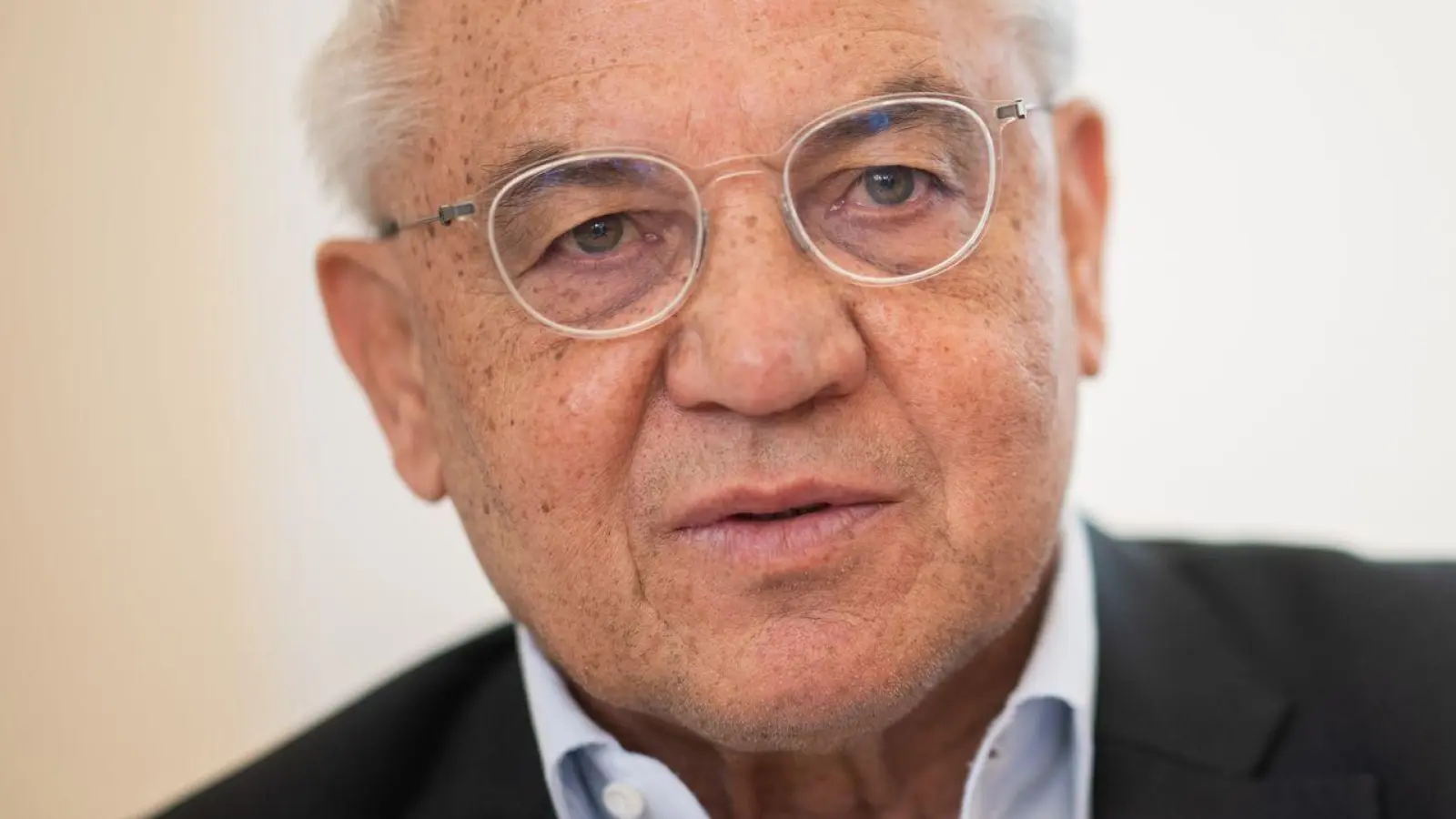 Felix Magath kritisiert die Club-WM. (Foto: Sebastian Gollnow/dpa)