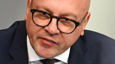 Alexander Throm (CDU) äußerte sich zu den politischen Positionen der Berliner Linken kritisch. (Archivbild) (Foto: Elisa Schu/dpa)