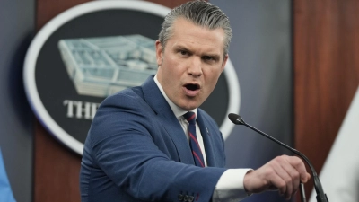 US-Verteidigungsminister Pete Hegseth äußert sich zum Krieg mit dem Iran. (Archivbild) (Foto: Mark Schiefelbein/AP/dpa)