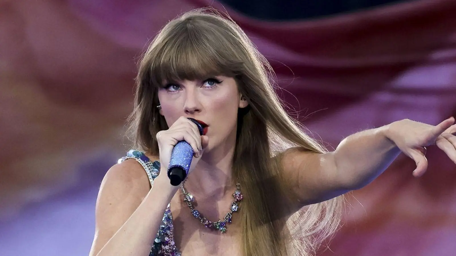Sie selbst kommt nicht zum Gottesdienst in Heidelberg, aber ihre Musik wird live gespielt: Taylor Swift. (Foto: Shanna Madison/Zuma Press/dpa)