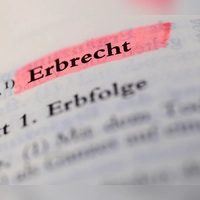 Bei ungeklärter Erbfolge schützt die Nachlasspflegschaft Pflichtteilsberechtigte vor dem Verlust ihrer Ansprüche. (Foto: Andrea Warnecke/dpa-tmn)