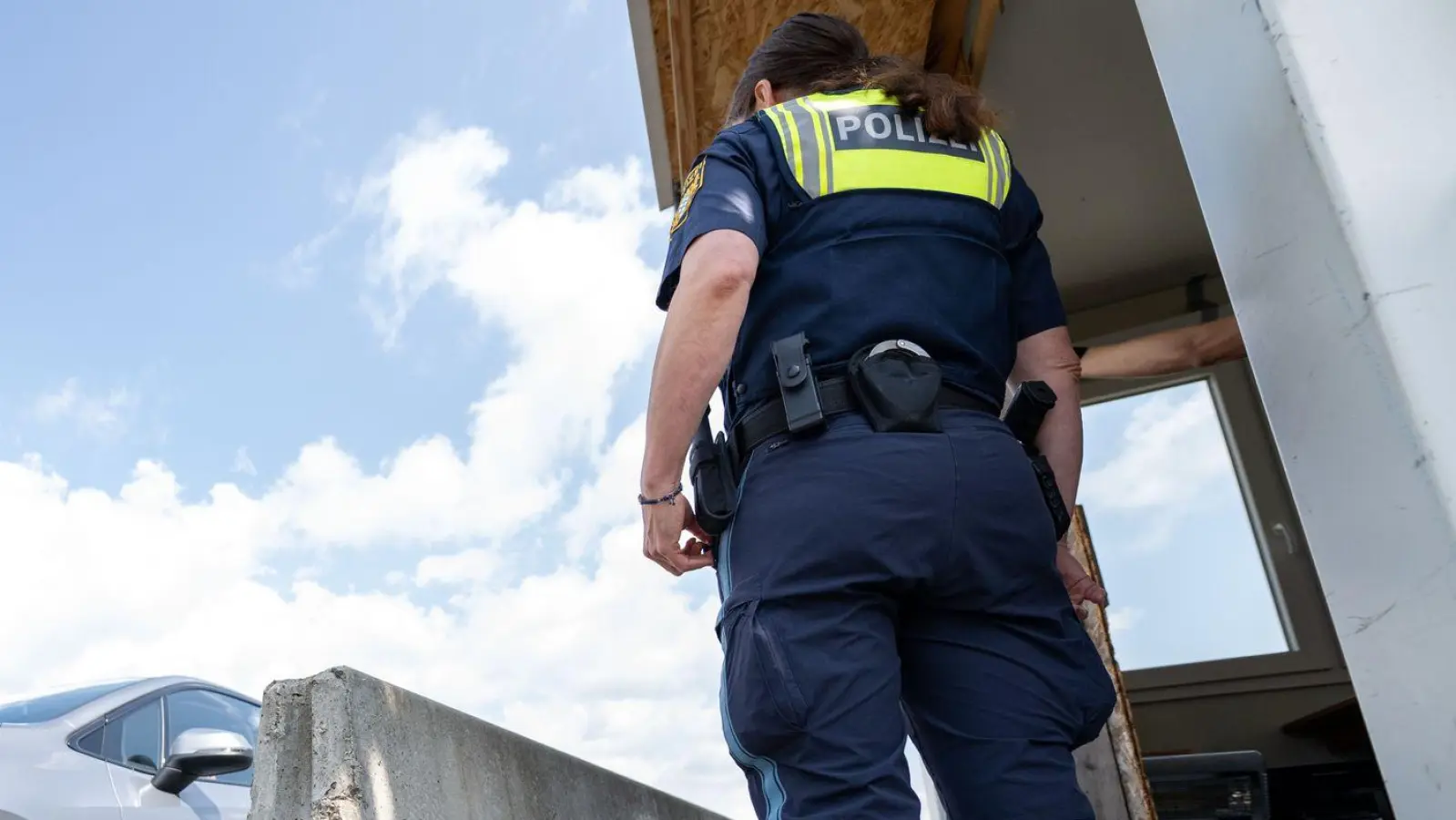 Seit dem 8. Mai weist die Bundespolizei an Bayerns Grenzen Asylsuchende in Einzelfällen zurück. (Archivbild) (Foto: Pia Bayer/dpa)
