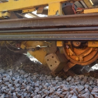 Rund 500 Meter Schiene muss die Deutsche Bahn Ende September in Ansbach erneuern. Die Arbeiten finden in der Nacht statt. (Symbolbild: Andreas Reum)
