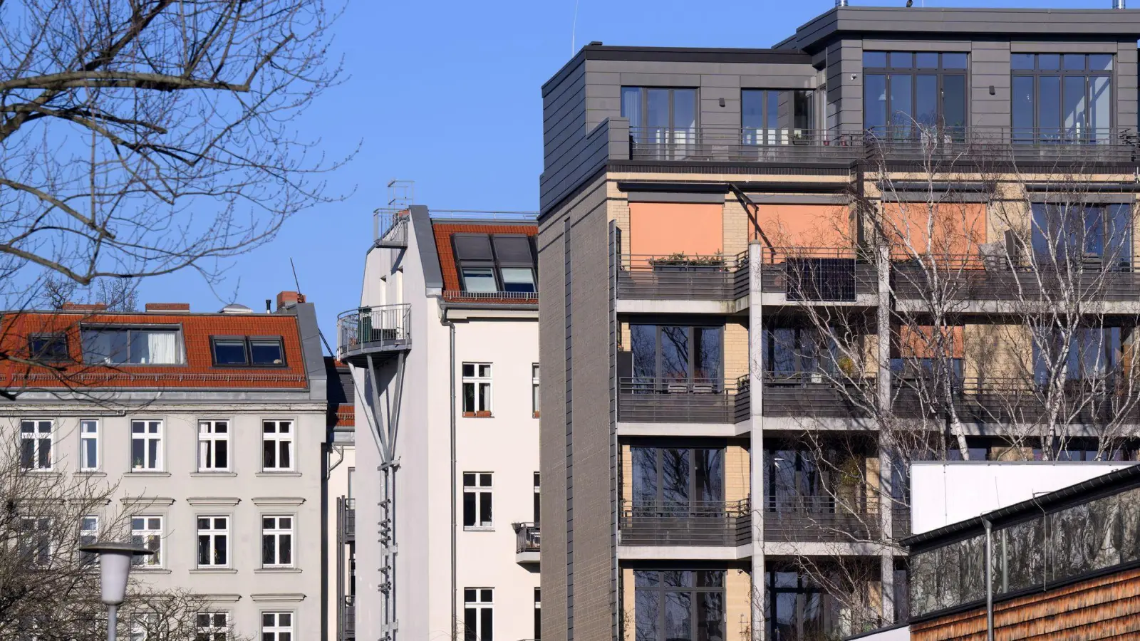 Die Mietpreisbremse gilt in Gegenden, die die jeweilige Landesregierung als Gebiet mit angespanntem Wohnungsmarkt bestimmt. (Symbolbild) (Foto: Bernd von Jutrczenka/dpa)