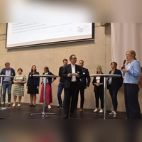 „Wir brauchen auch in Zeiten von KI noch Leute, die noch Bulldog fahren können“, hieß es bei der Podiumsdiskussion der Jubiläumsveranstaltung zu 20 Jahren dual studieren. (Foto: Fritz Arnold)