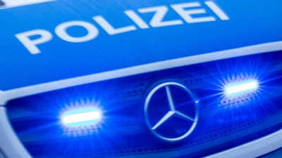 Die Polizei ermittelt zur Unfallursache. (Symbolbild) (Foto: Jens Büttner/dpa)