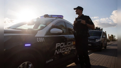Die spanische Polizei hat auf Mallorca einen Deutschen wegen des Verdachts der Vergewaltigung festgenommen. (Symbolbild) (Foto: Clara Margais/dpa)