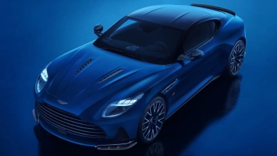 PS-Upgrade: Das S-Modell des Aston Martin DB12 verspricht mehr Agilität. (Foto: Philipp Rupprecht/Aston Martin Lagonda Limited/dpa-tmn)