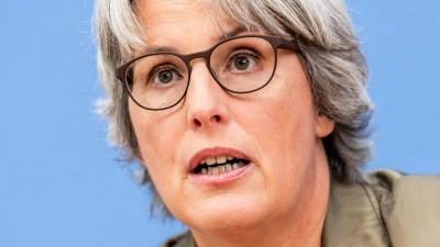 Die Unabhängige Bundesbeauftragte gegen sexuellen Missbrauch von Kindern und Jugendlichen, Kerstin Claus, sieht Fortschritte aber auch noch einen großen Handlungsbedarf im Kampf gegen sexuelle Gewalt gegen Kinder und Jugendliche.  (Foto: Michael Kappeler/dpa)