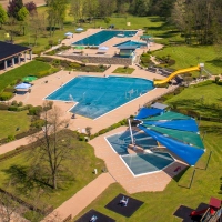 Das Waldbad in Neustadt an der Aisch feiert 60. Jubiläum. (Foto: Neustädter Waldbad)