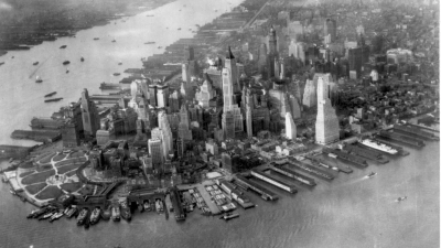 Ein Blick auf Manhattan um 1930: Ein paar Jahre zuvor, in den Zwanzigern, sind Einwanderer aus Deutschland in den USA erwünscht. Auch Ansbacher suchen ihr Glück in amerikanischen Städten. (Foto: U.S. National Archives)