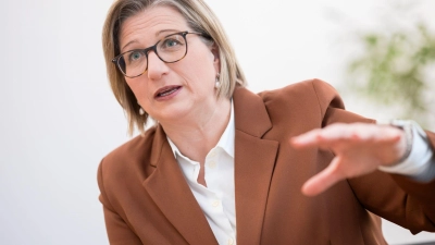 Die saarländische SPD-Landeschefin Anke Rehlinger hat Söder für viel „heiße Luft“ im Umgang mit dem Saarland kritisiert. (Foto: Oliver Dietze/dpa/Archivbild)