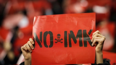 In vielen Stadien hatte es zuletzt Proteste gegen die Pläne der Innenministerkonferenz gegeben. (Archivbild)  (Foto: Christian Charisius/dpa)