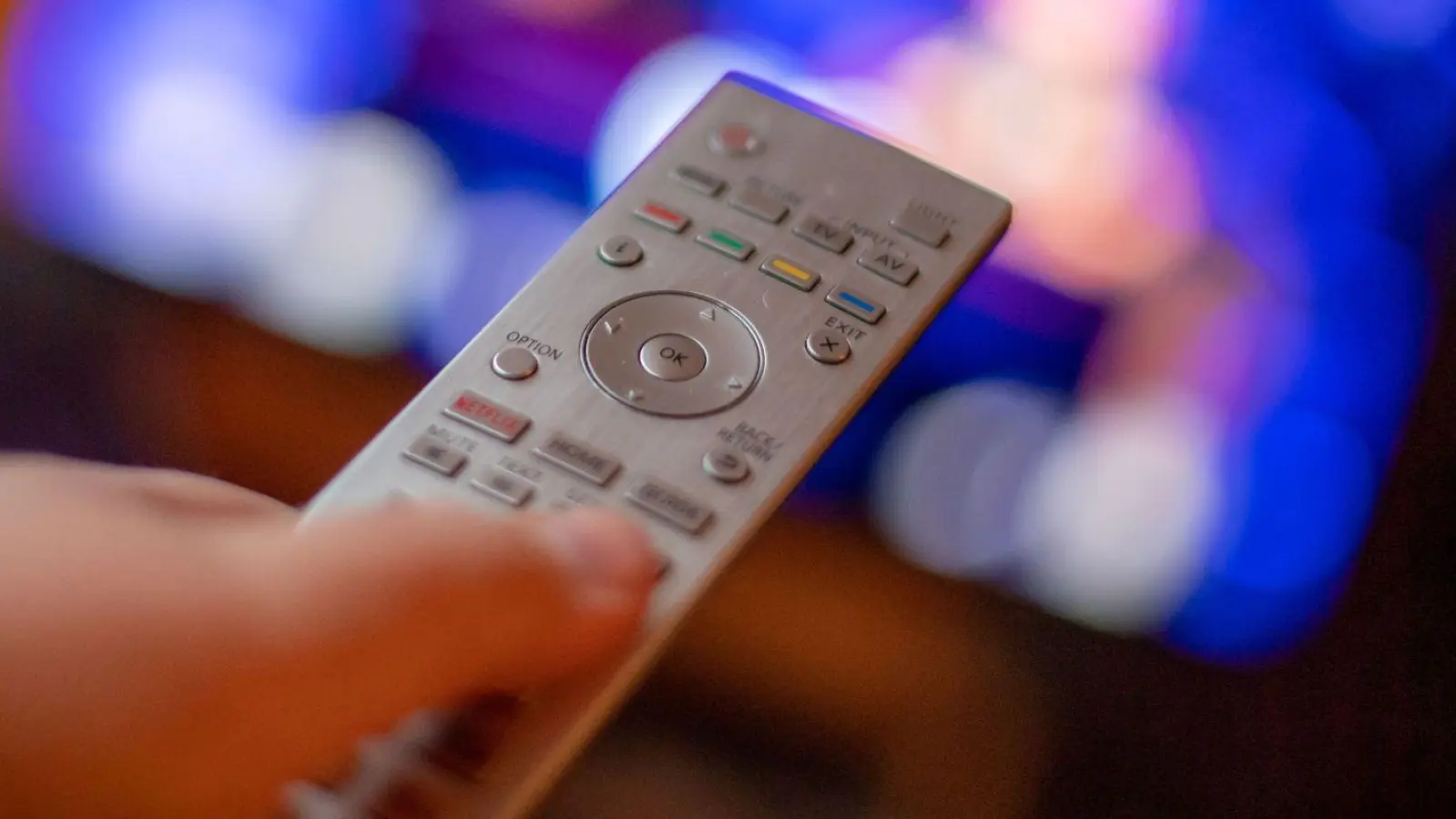 Viele Neukunden können Streamingdienste vor allem noch im älteren Publikum erwarten. (Foto: Lino Mirgeler/dpa)