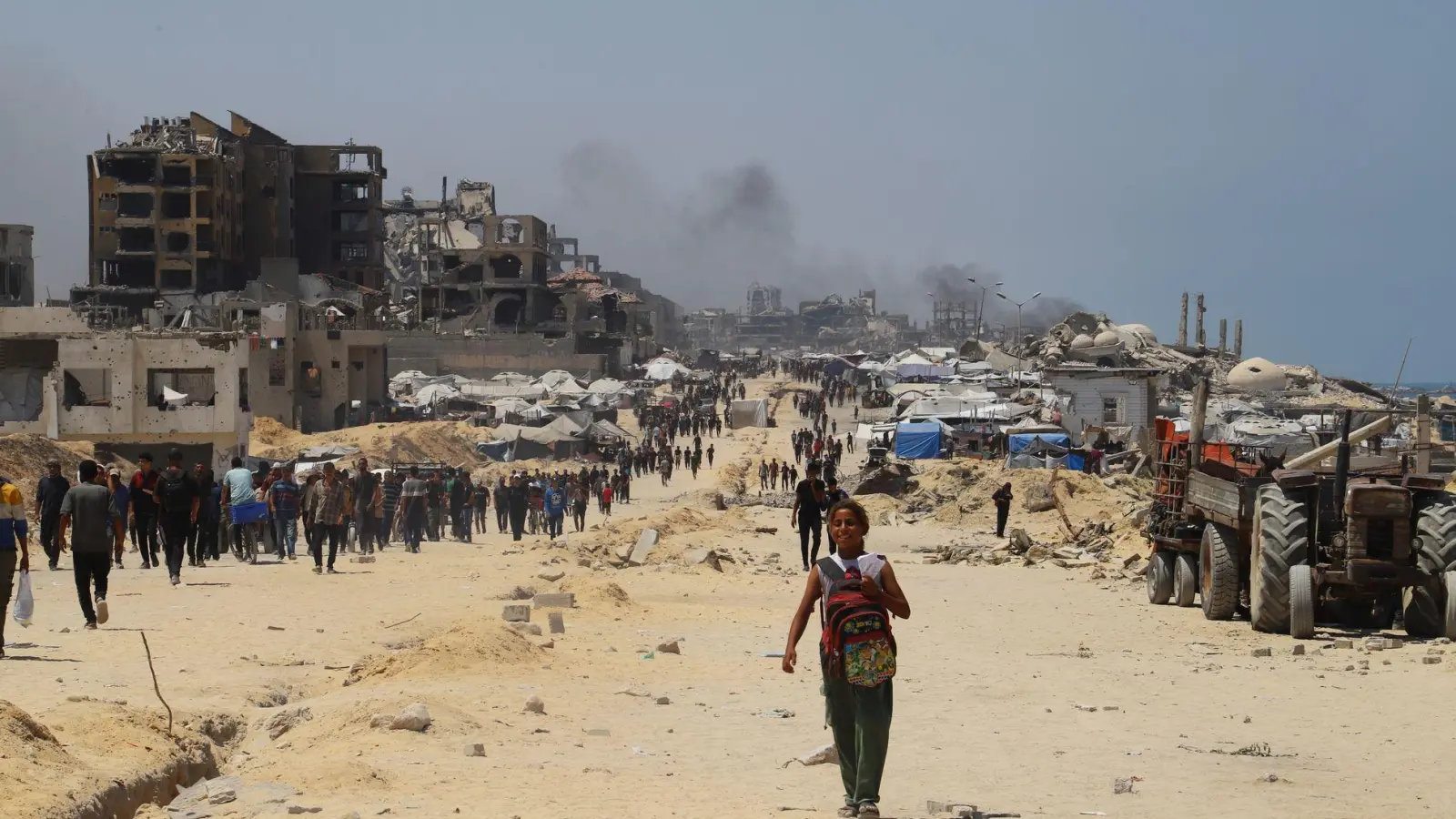 Israel und die Hamas verhandeln indirekt über eine Waffenruhe. (Archivfoto) (Foto: Abdullah Abu Al-Khair/APA Images via ZUMA Press Wire/dpa)