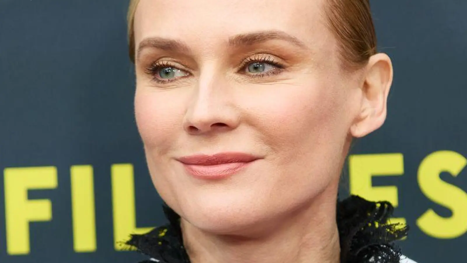 Social Media im Kindes- oder Teenie-Alter? Nein, sagt Diane Kruger. (Archivbild) (Foto: Georg Wendt/dpa)