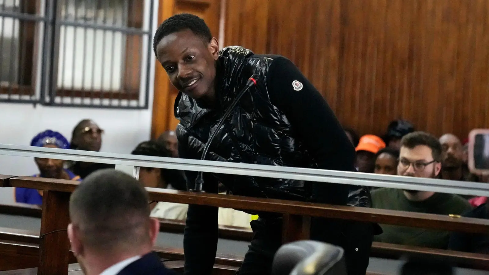 Bellarmine Mugabe vor dem Amtsgericht Alexandra in Johannesburg.  (Foto: Themba Hadebe/AP/dpa)