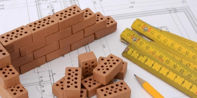 Eine durchdachte und umfassende Planung ist beim Hausbau das A und O. (Foto: Pixabay)