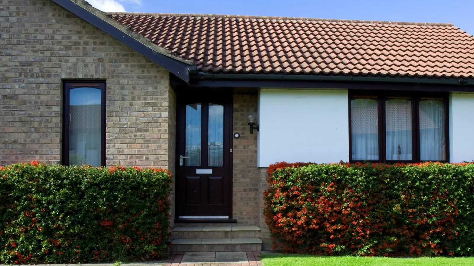 Ältere Gebäude haben viel Charme und lassen sich durch Sanierungs- und Umbaumaßnahmen flexibel an neue Lebensbedingungen anpassen. (Foto: Pixabay)