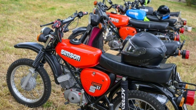 Gibt es einen Sonderstatus auch für Simson-Reimporte. Thüringen führt Gespräche (Illustration).  (Foto: Patrick Pleul/dpa)