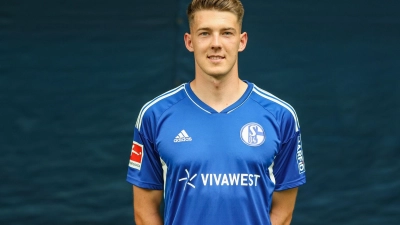 Der Schalker Florian Flick wurde positiv auf das Coronavirus getestet. (Foto: Tim Rehbein/dpa)