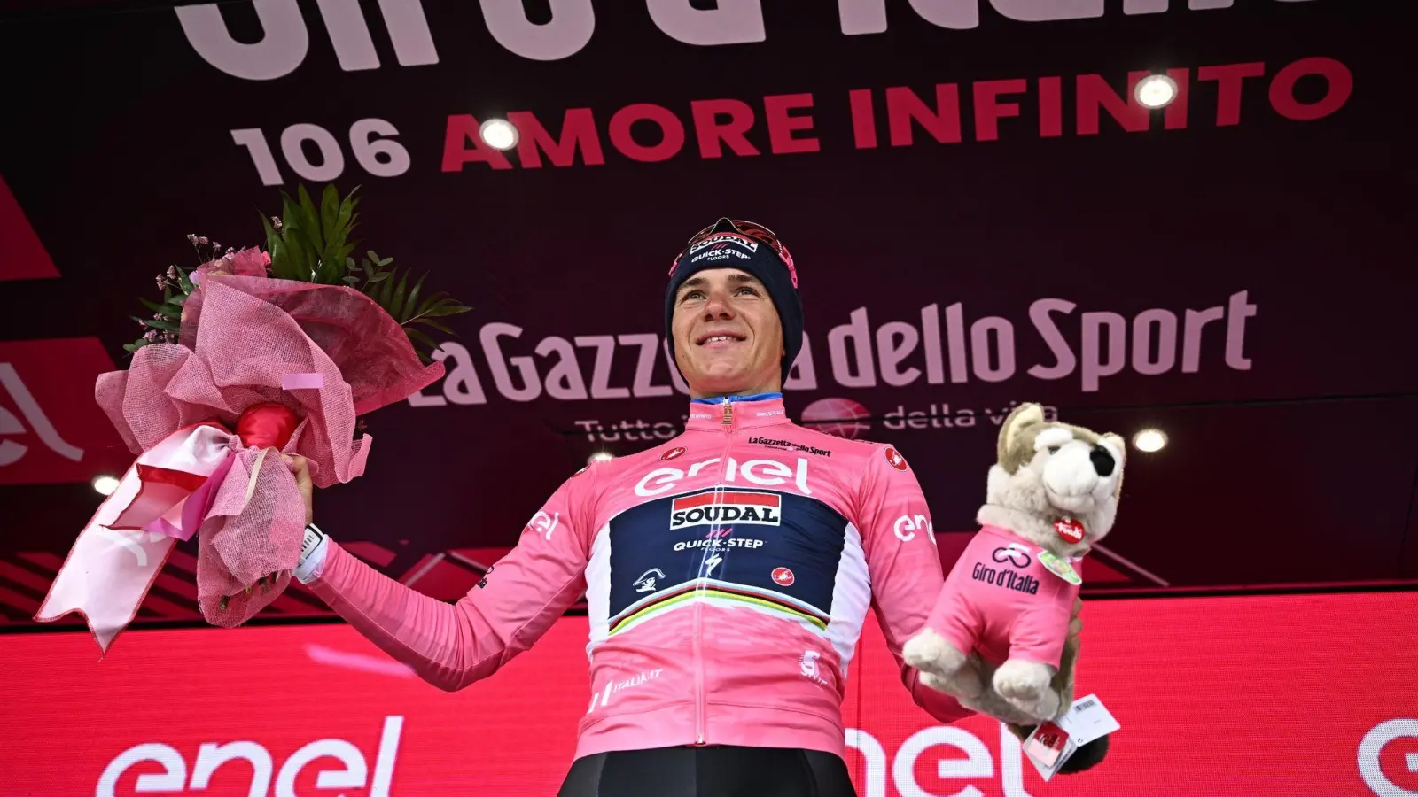 Remco Evenepoel wurde nach der neunten Giro-Etappe positiv auf Corona getestet. (Foto: Jasper Jacobs/Belga/dpa)